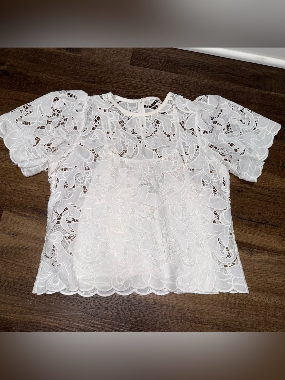 Express White Lace Floral Cutout Short Sleeve Blouse